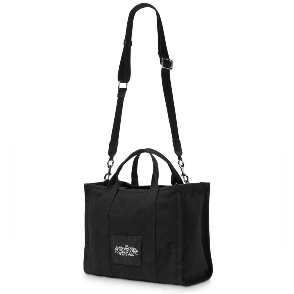 Marc Jacobs The MD Tote Bag. Black.